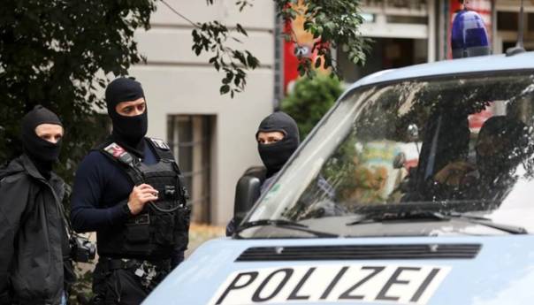 Srbijanski državljanin uhapšen u Berlinu, za mjesec dana silovao osam žena