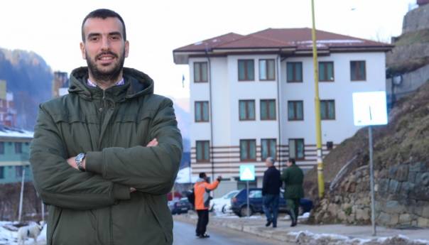 Srebreničanin Mirsad Siručić svoj rodni grad predstavlja u najboljem svjetlu
