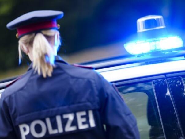 Srpkinja u Beču nožem izbola mladića