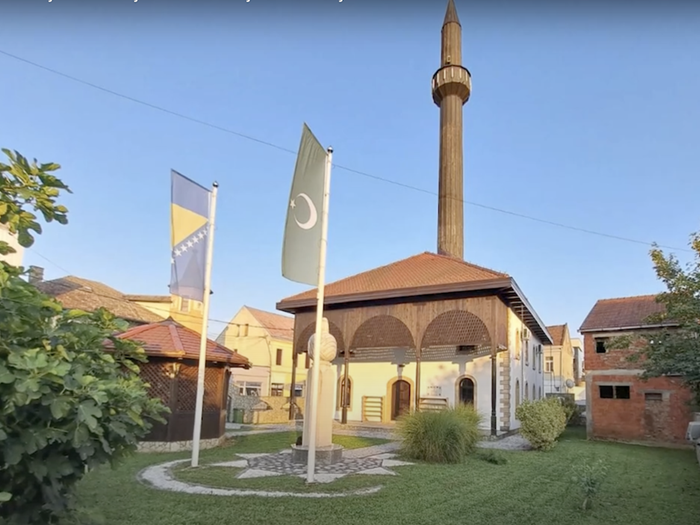 Srušili su je, zemljište prodali i isknjižili iz grunta, ali Čaršijska džamija 27. jula otvara svoja vrata