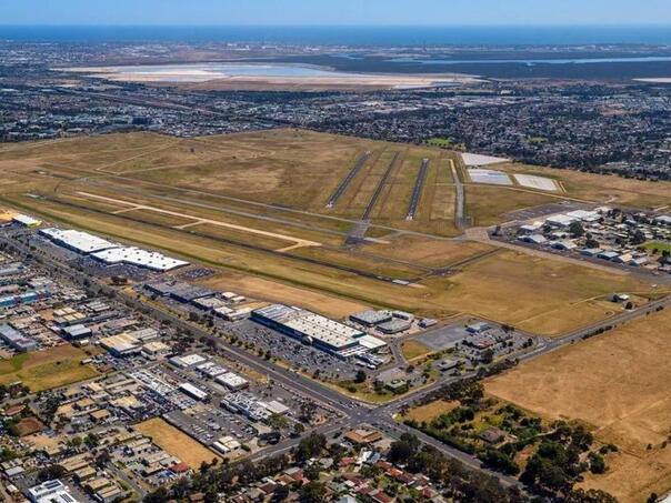 Srušio se mali avion u Australiji, dvoje mrtvih