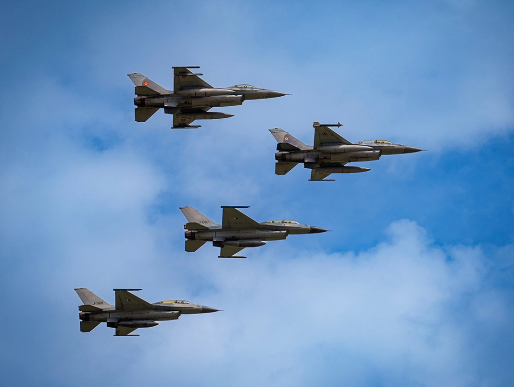 Srušio se ukrajinski F-16, pilot preživio