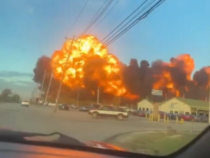 Srušio se UPS-ov teretni avion u SAD-u: Najmanje sedmero mrtvih