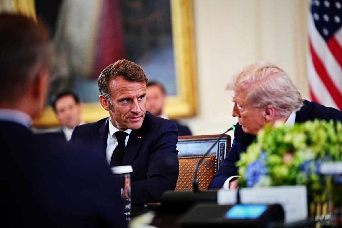 Šta je Trump šapnuo Macronu? "Putin želi dogovor..."