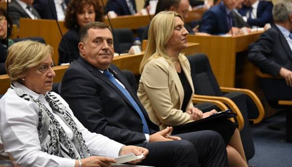 Šta stoji u zahtjevu Cvijanović: Neprovodivo oduzimanje teritorije RS