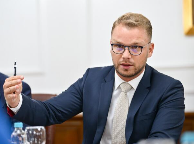 Stanivuković opisao napad: "Prijetio mi smrću i smaknućem"