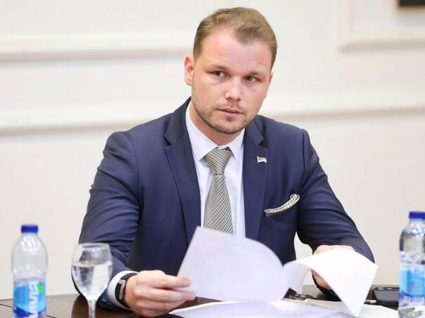 Stanivuković: U BiH standard "visok" pa SNSD ne misli pomoći građanima