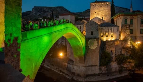 Stari most večeras u znaku Cvijeta Srebrenice
