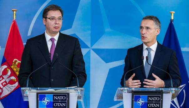Stoltenberg: Zabrinjavajuće stanje na sjeveru Kosova, Vučić: Nismo ugrozili mir