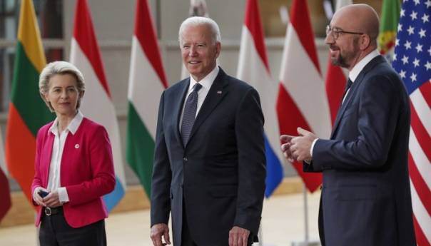 Strateške poruke EU i SAD za BiH: Podrška Schmidtu, otpor Rusiji i Kini, sankcije