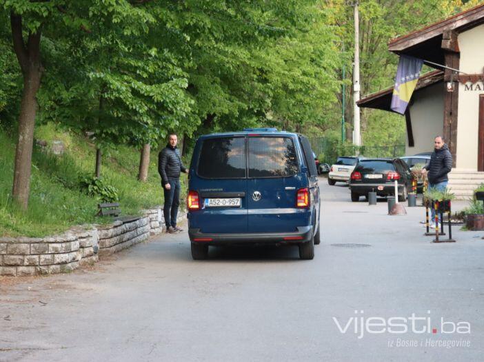 Stravični detalji: Ubica uhapšen dok je jeo ćevape na Baščaršiji