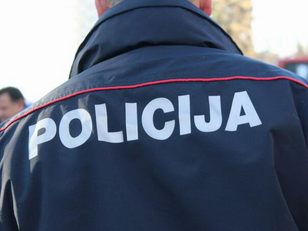 Student iz Bileće pao sa četvrtog sprata doma u Kotoru