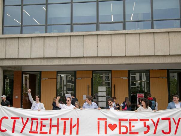 Studenti odgovorili Vučiću nakon prozivki: "Predsjedniče, niste na listi"