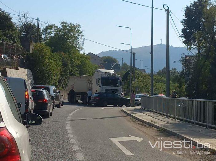 Sudar na ulazu u Mostar, stvorile se velike gužve