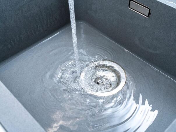 Sudoper vam se začepljuje? Evo savjeta koji rješava problem