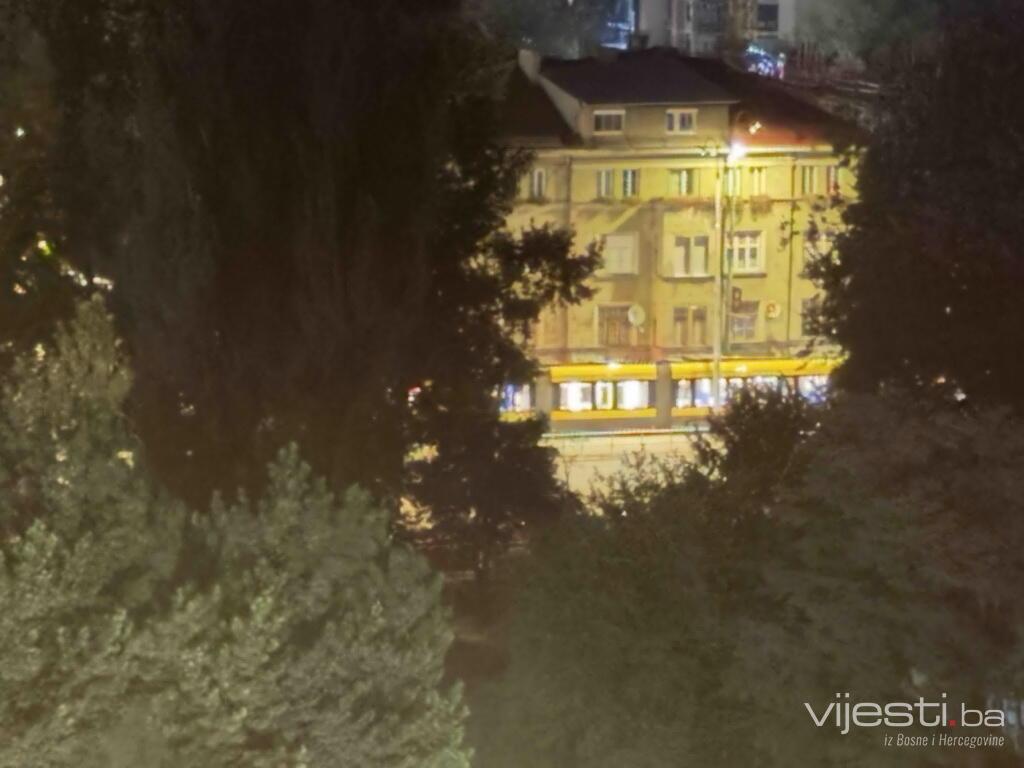 Sukob u sarajevskom tramvaju: Migrant izboden, saobraćaj obustavljen