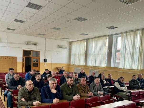 Šumari iz USK nezadovoljni odnosom nadležnih, najavili radikalnije poteze