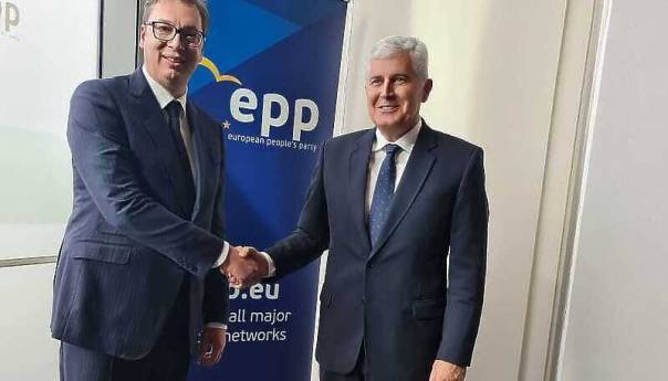 Susretom s Vučićem, Čović ponizio Plenkovića i hrvatski jezik