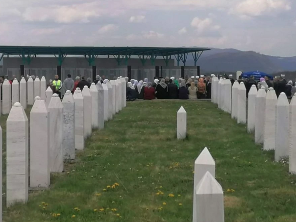 Sutra kolektivna dženaza u Vlasenici: Konačan smiraj za šest žrtava