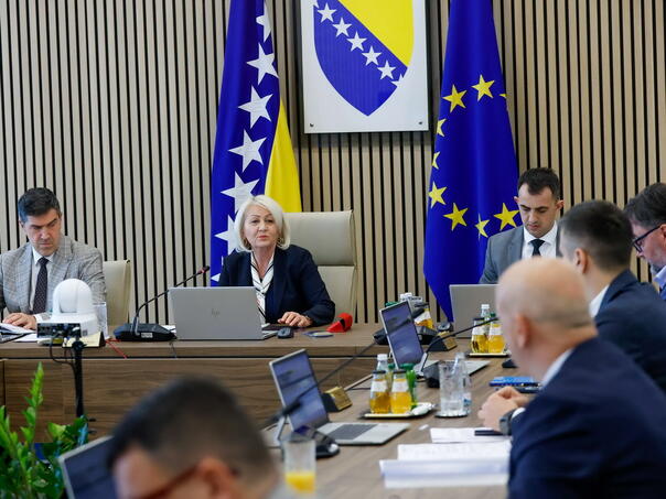 Hoće li BiH dati saglasnosti za glasanje državljana Srbije u BiH?