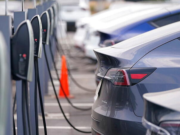 Svaki šesti novoregistrovani automobil u Evropi je potpuno električni