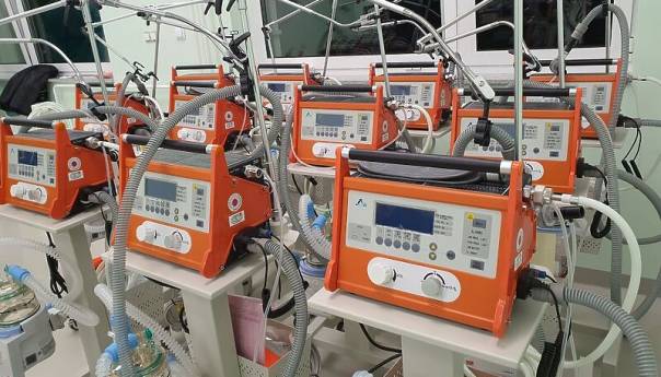 Sve bolnice su tražile respiratore od FUCZ, a sad ne smiju da ih koriste