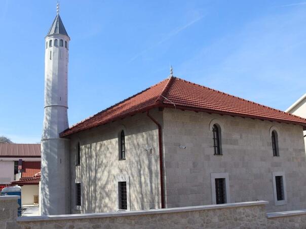 Sve spremno za otvorenje Dugalića džamije u Nevesinju: Očekuje se i do 2.000 posjetilaca