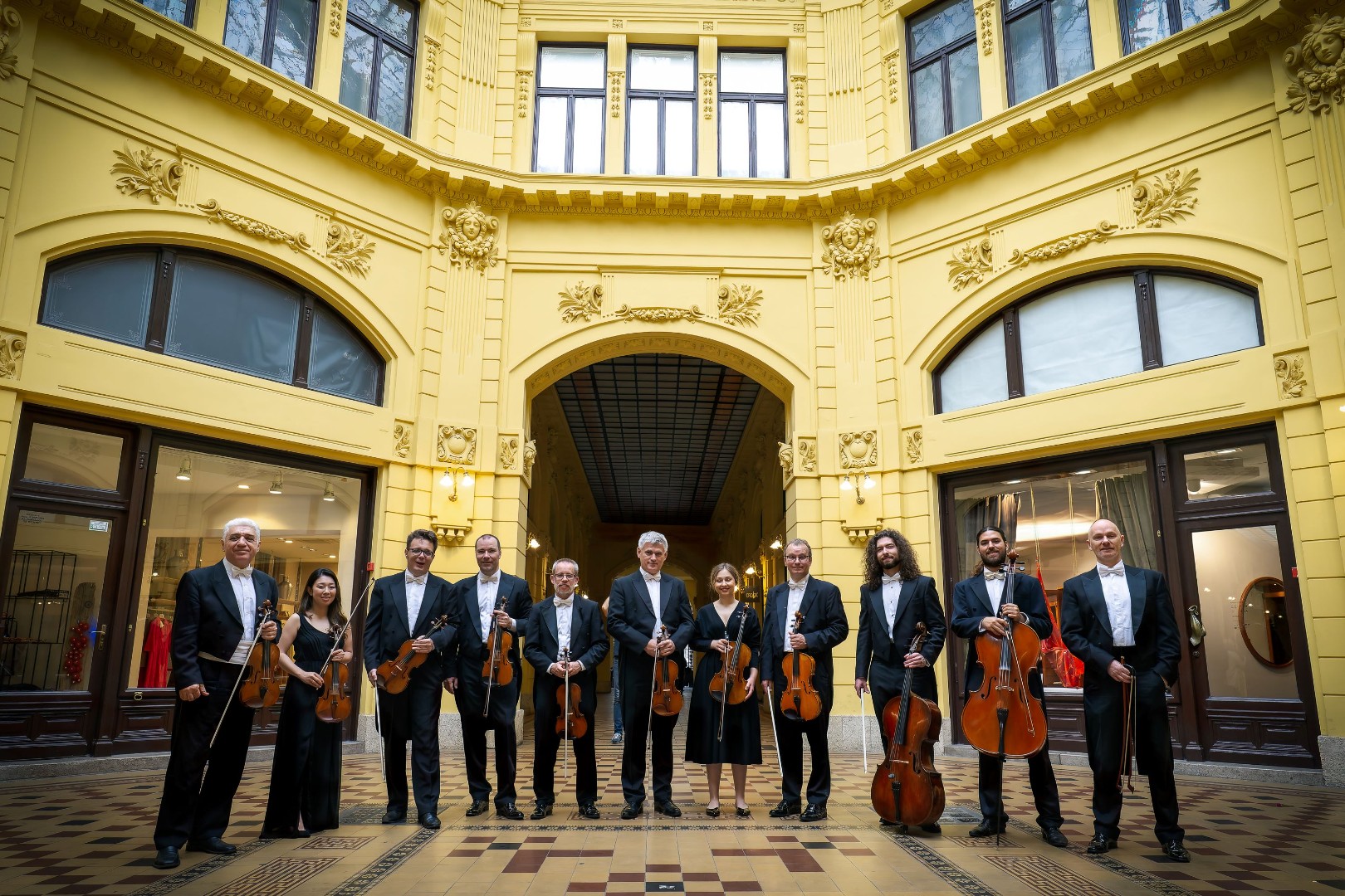 Svečana završnica 31. Sarajevskih večeri muzike uz Zagrebačke soliste i Roberta Lakatoša na Stradivarijevoj violini