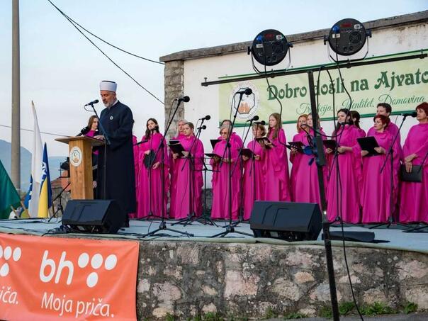 Svečano otvorenje manifestacije "516. dani Ajvatovice" danas u Pruscu
