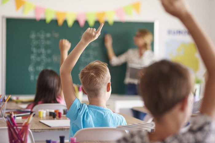 Svi učenici u RS 1. septembra ponovo u školskim klupama
