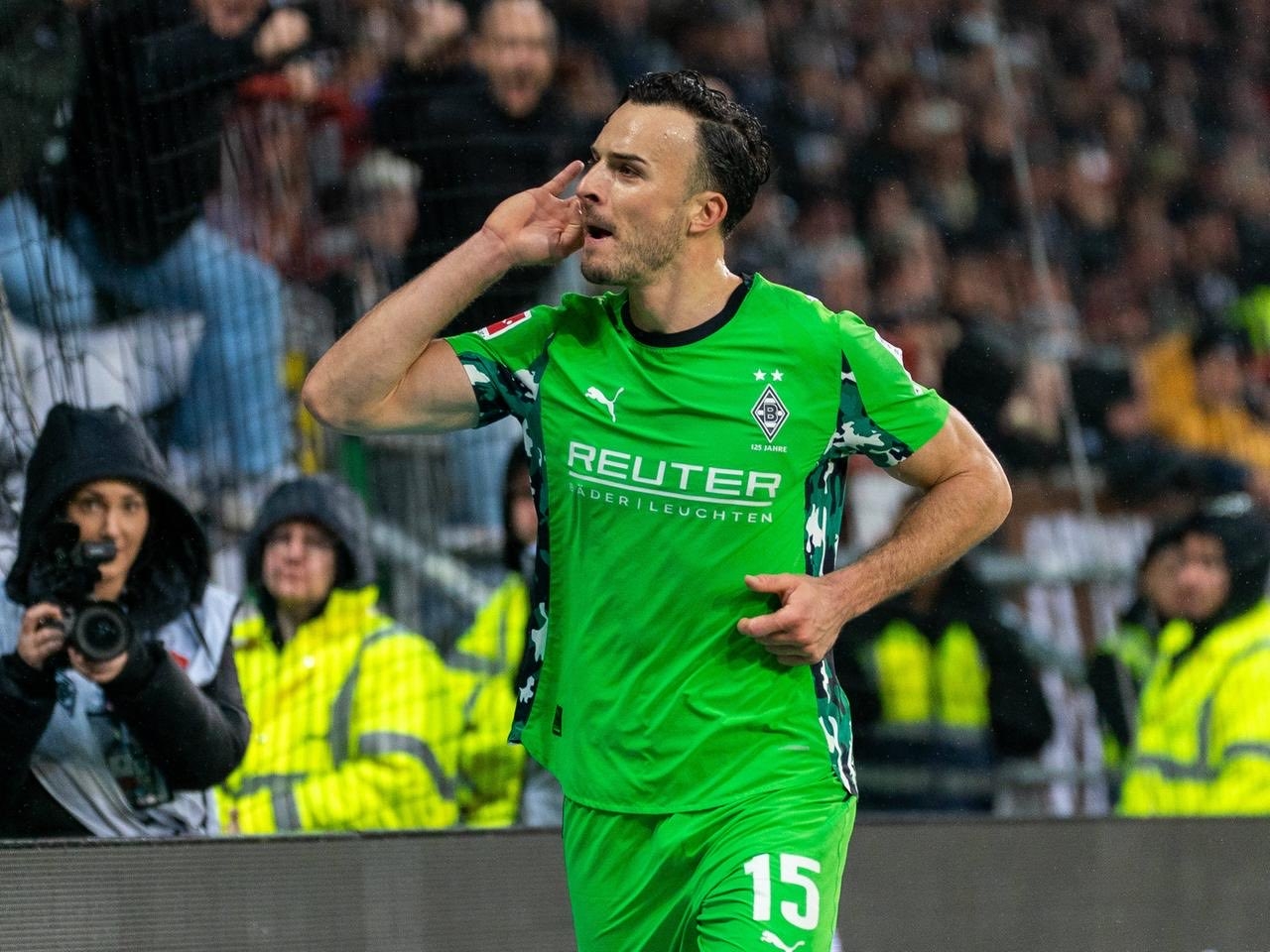 Video: Tabaković opet "zabio", drugi strijelac Bundeslige