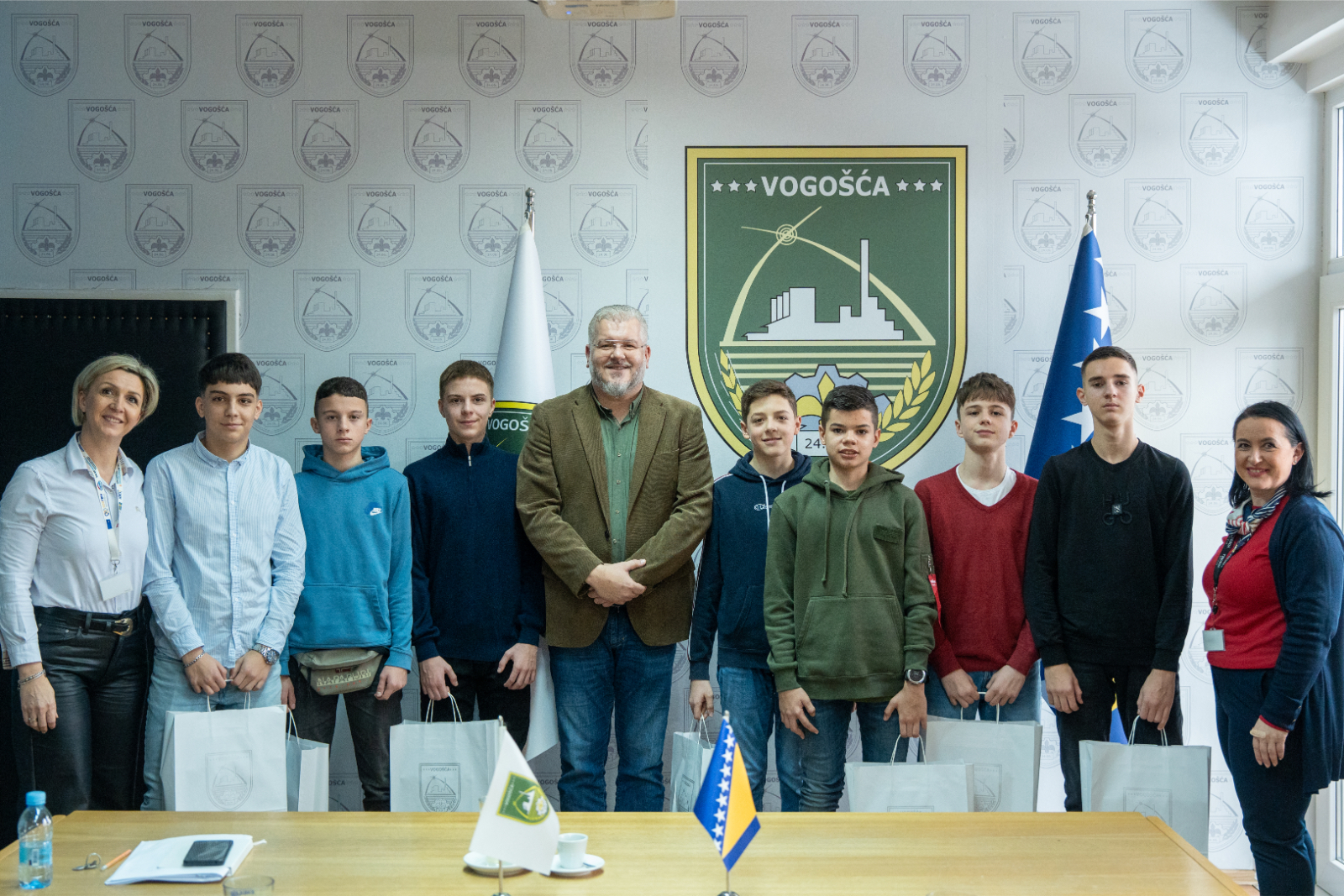 Talentovani fudbaleri iz Vogošće na prijemu kod načelnika Hasanovića