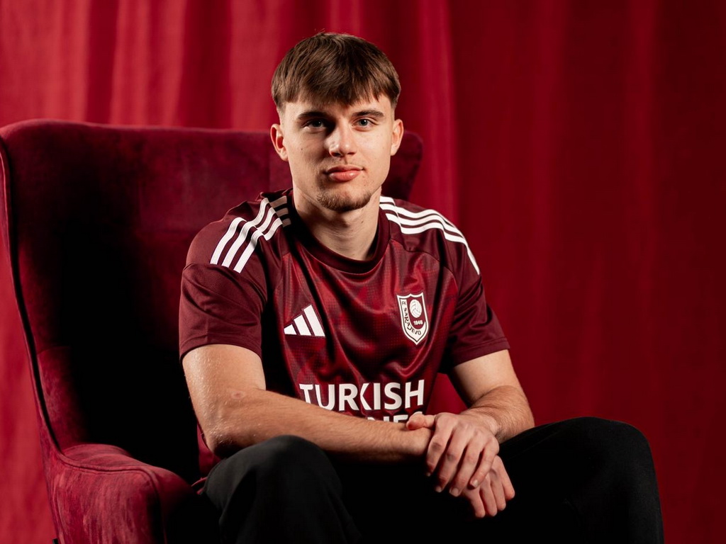 Telalović predstavljen u Sarajevu, potpisao ugovor do 2028. godine