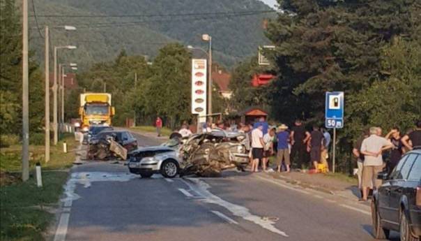 Teška saobraćajna nesreća kod Kotor Varoši, poginuo 46-godišnjak