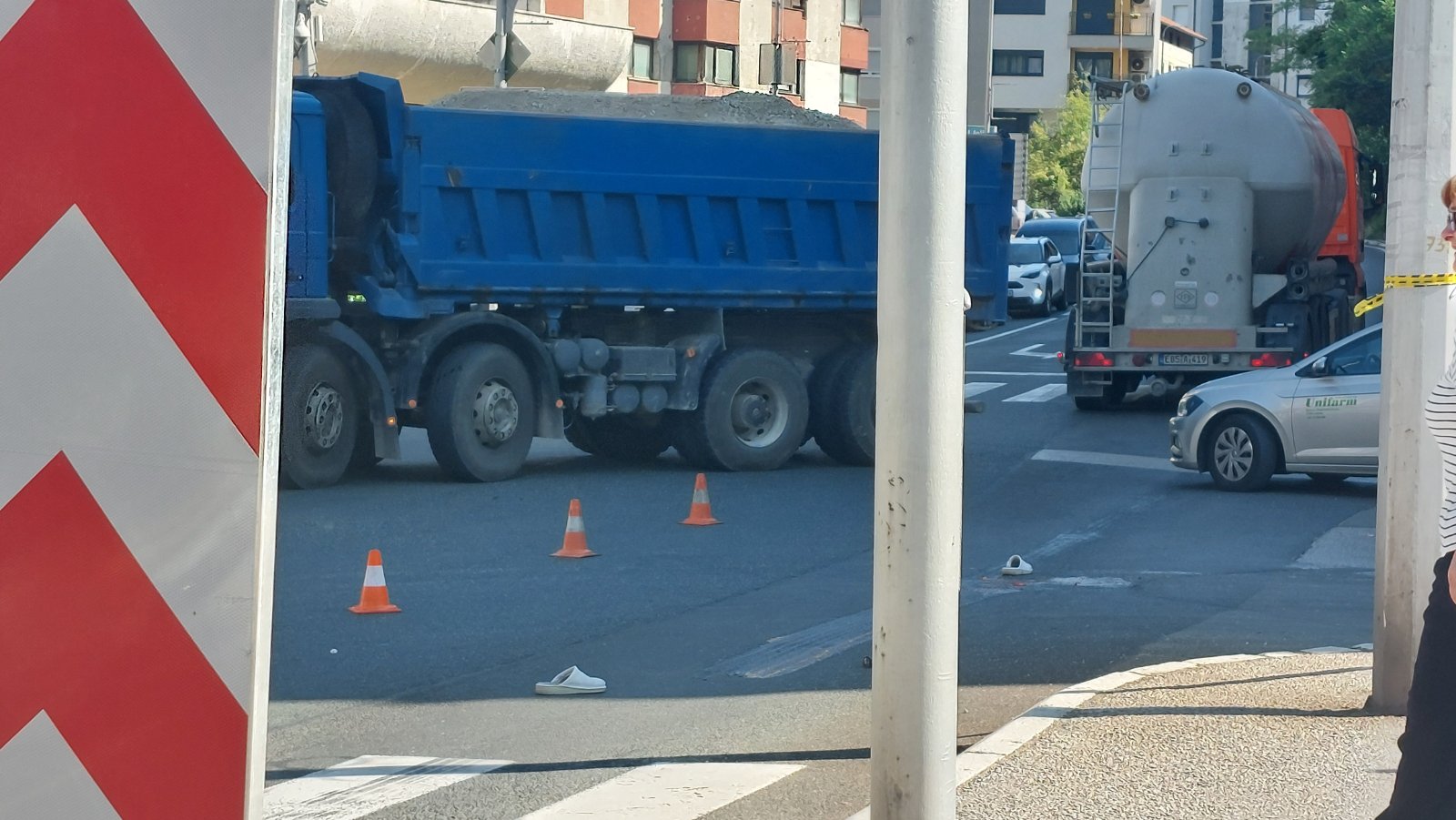 Teška saobraćajna nesreća u Konjicu, cisterna udarila ženu