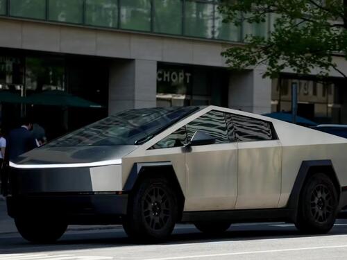 Tesla ponovo podigla cijene Cybertrucka za 5.000 dolara
