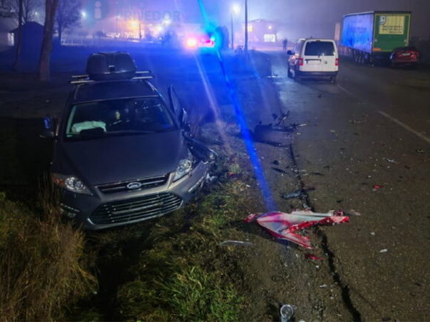 Težak sudar tri vozila u Prijedoru: Dvoje prevezeno u Banjaluku