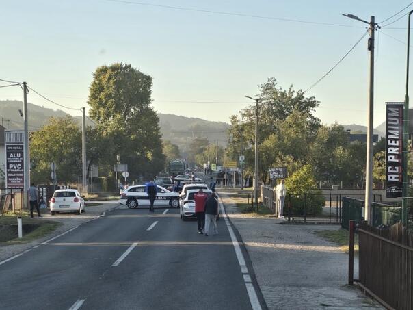 Težak udes kod Živinica: Poginuo pješak, saobraćaj potpuno obustavljen
