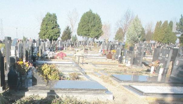 Tokom sahrane u Bečeju eskplodirao sanduk