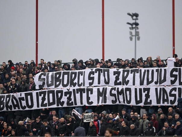 Torcida podigla poruku za uhapšene u Tuzli