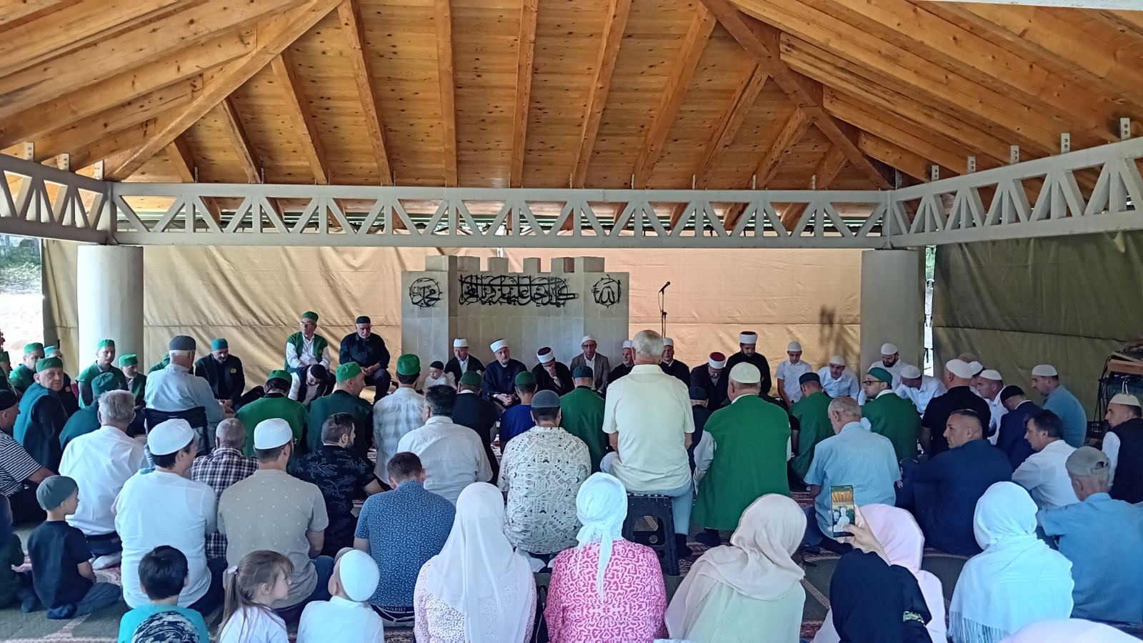 Tradicionalni zikr i mevlud obilježili manifestaciju 'Dani Husein-ef. Đoze' u Ustikolini