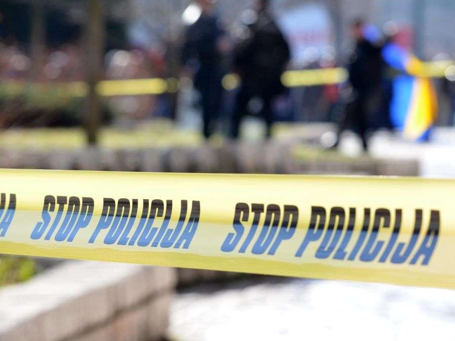 Tragedija na Ilidži: Muškarac poginuo nakon udara teretnog voza