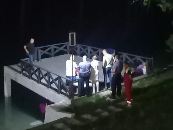 Tragedija: U Jablaničkom jezeru se utopio mladić
