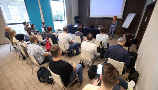 Trening za mlade autore na AJB DOC-u: Pametni telefoni su budućnost