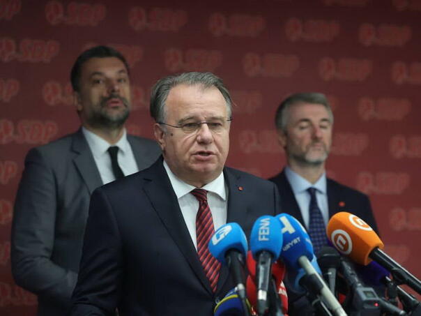 Trojka: Podrška OHR-u i poziv EU da nedvosmisleno stane iza Schmidta