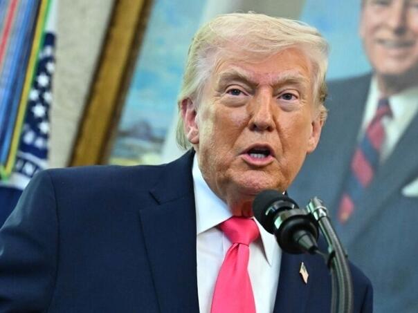 Trump: Iran će pregovarati ili će se suočiti s posljedicama