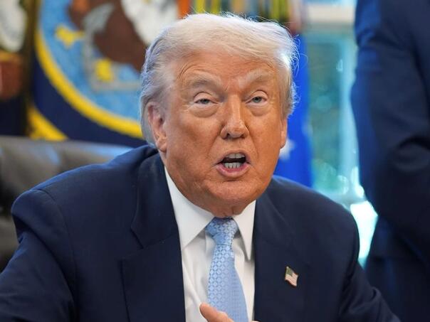 Trump izbacio tri medija iz Bijele kuće zbog izvještavanja