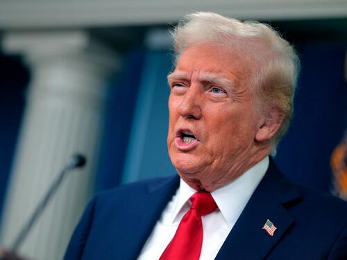 Trump najavio vojni udar i zauzimanje ključnog iranskog otoka