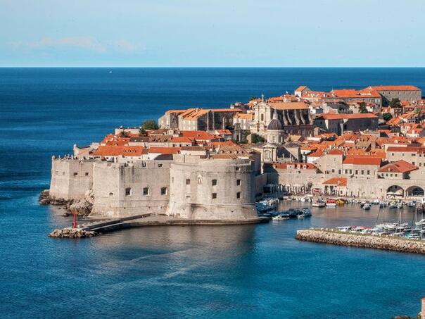 Turistima koji su ljetovali u Hrvatskoj na adresu stižu paprene kazne
