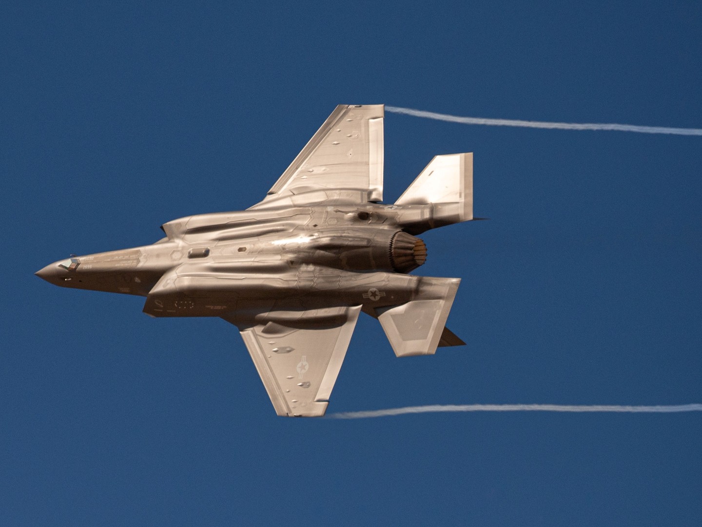 Turska bi mogla dobiti šest borbenih aviona F-35, ako Trump odblokira prodaju